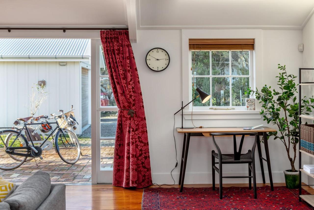 The Wine Shed Villa Martinborough Exterior foto